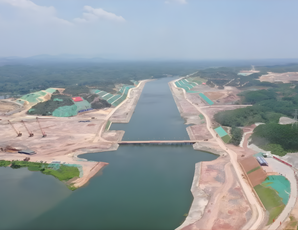 Xianggui Canal China