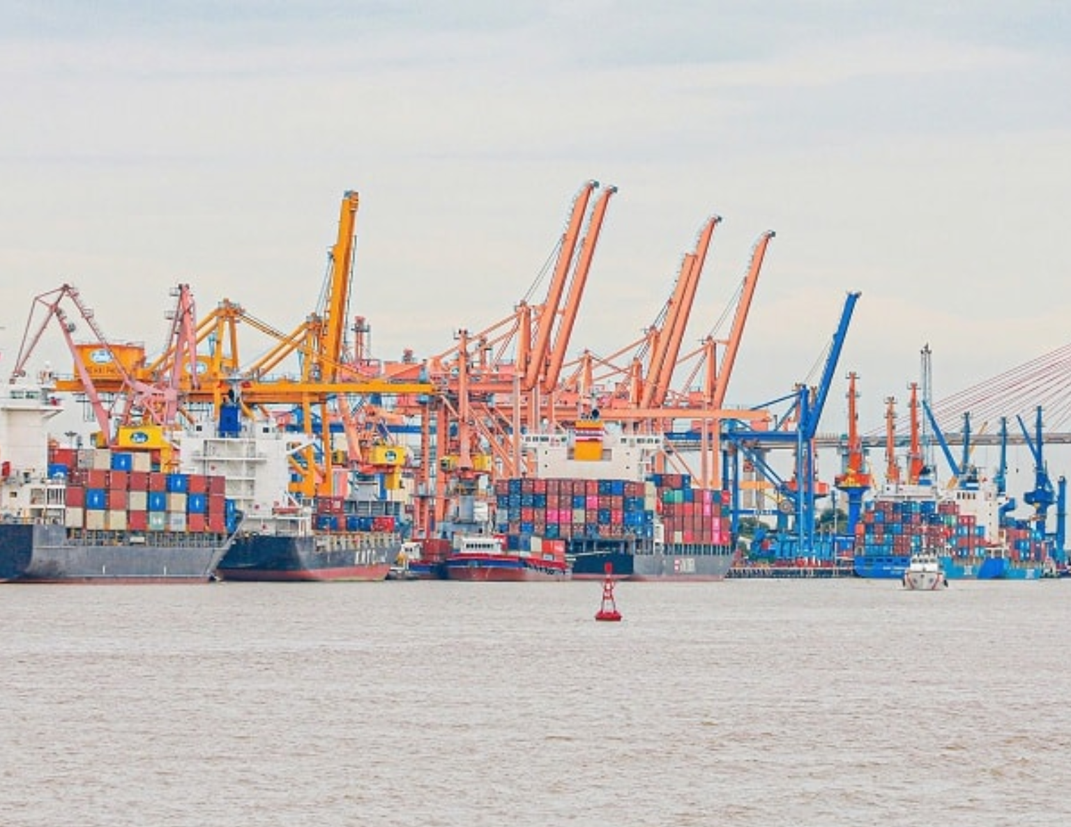 giảm phí hàng hải Việt Nam